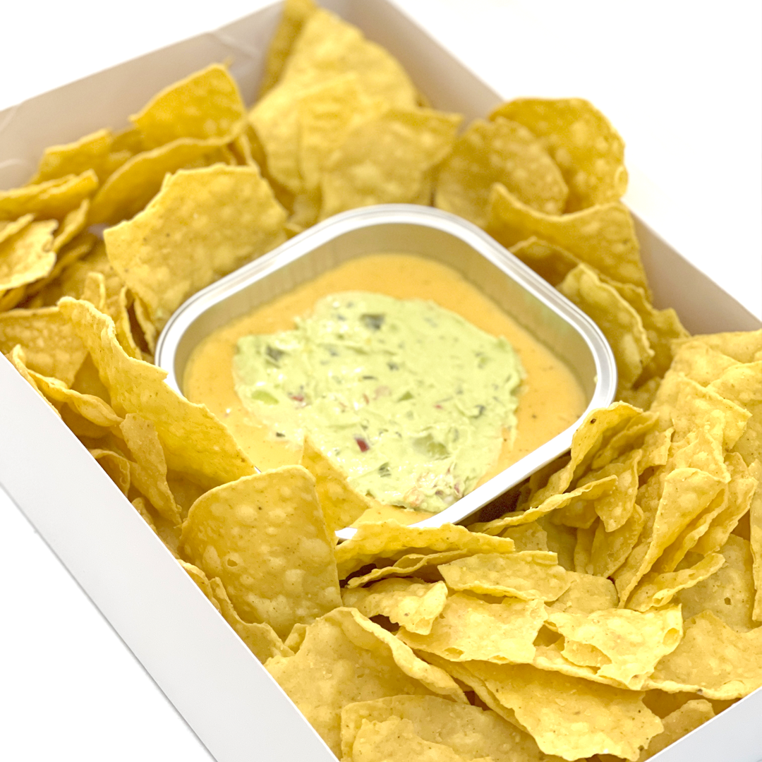 Nacho with 4-layer baked dip