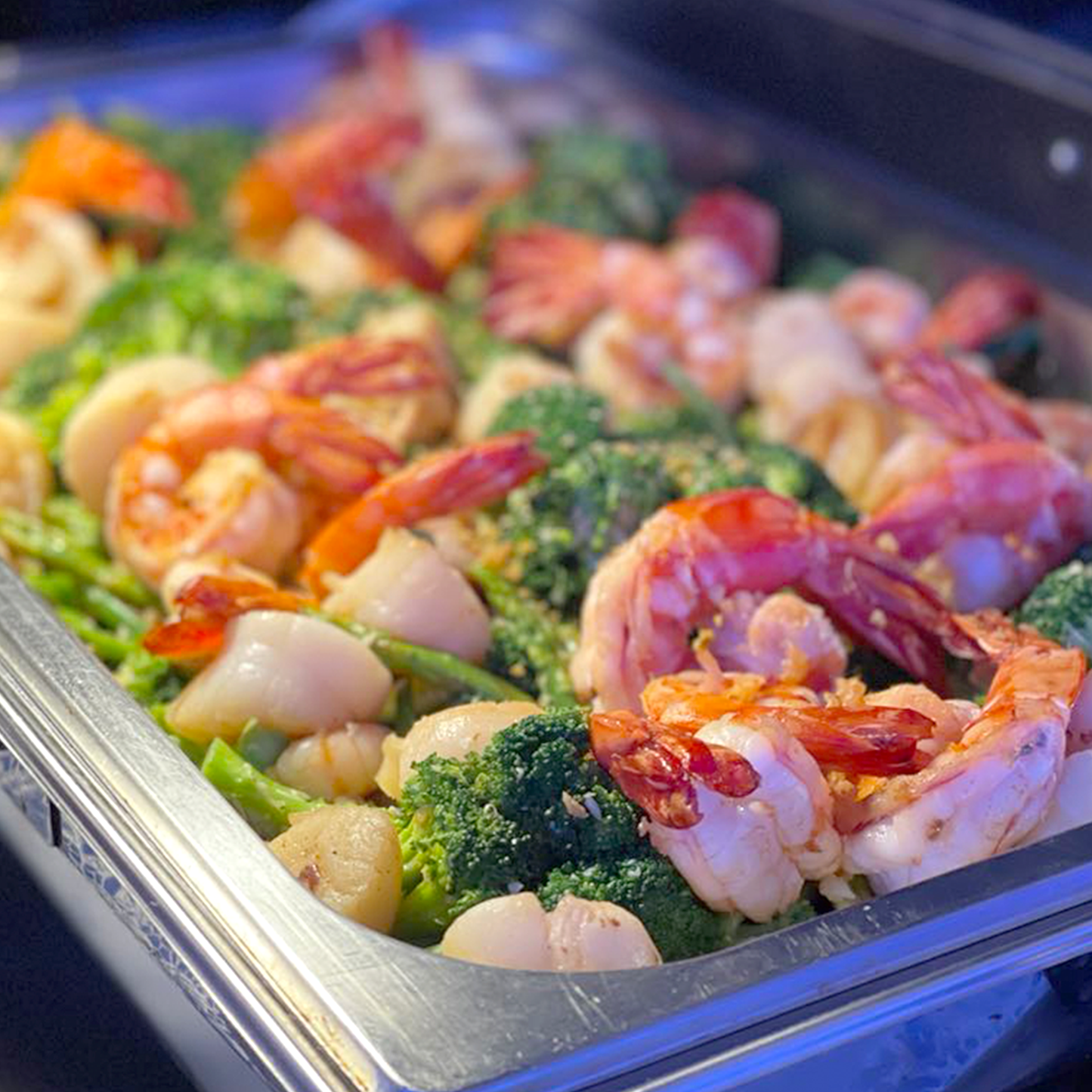 Stir Fried Broccoli with Scallop and Prawns