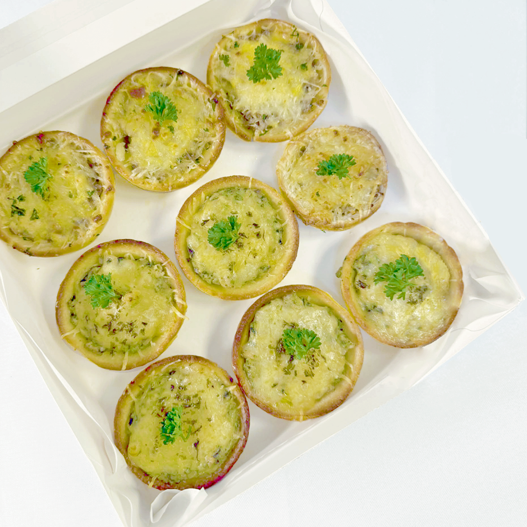 Cheesy Beef and Mushroom Pie